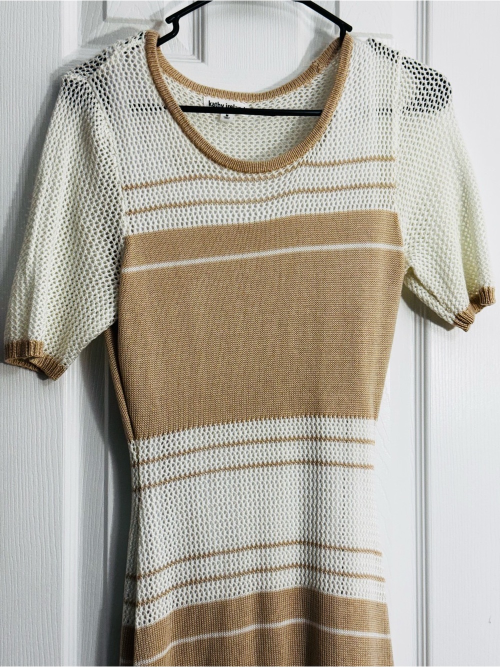 kathy ireland Cream & Tan Short Sleeve Striped Knit Tunic